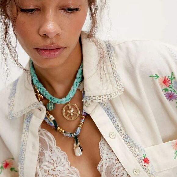 Only 1 Left! NWT Free People Sky Charm Pink Bandana Necklace - Picture 5 of 5